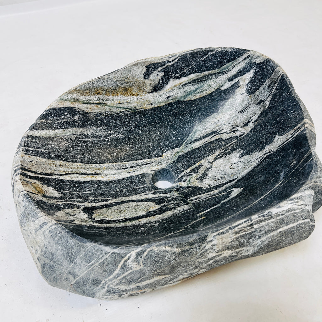 Velour Wave Riverstone Sink
