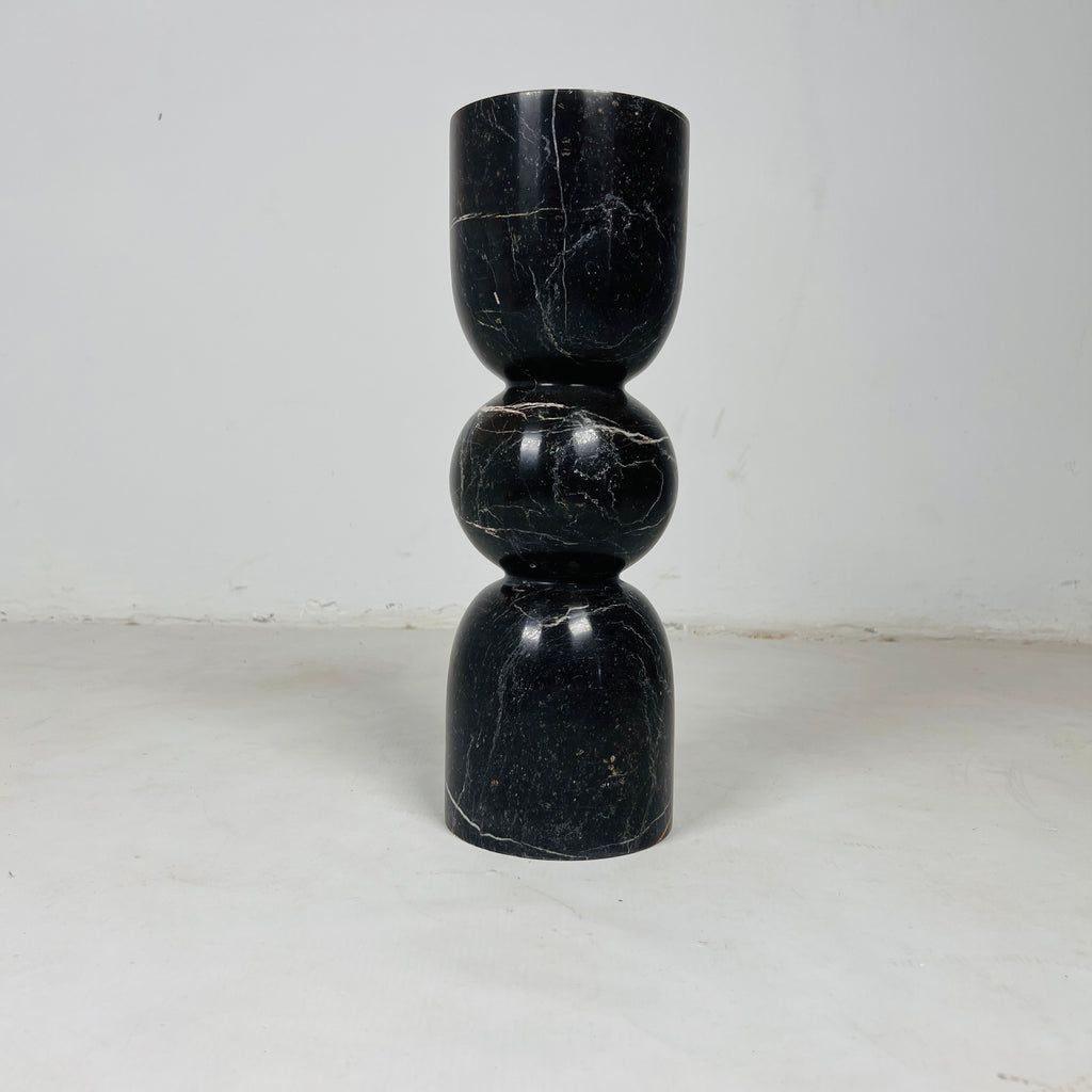 Ebon Shell Candle Stand