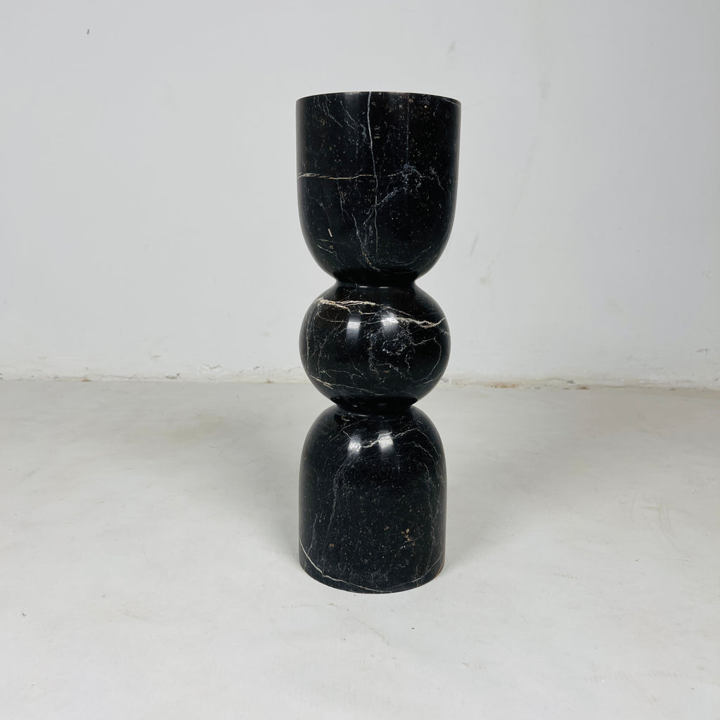Ebon Shell Candle Stand