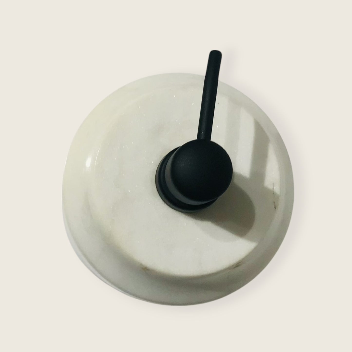 Grooved Soap Dispenser