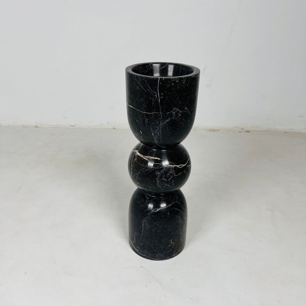 Ebon Shell Candle Stand