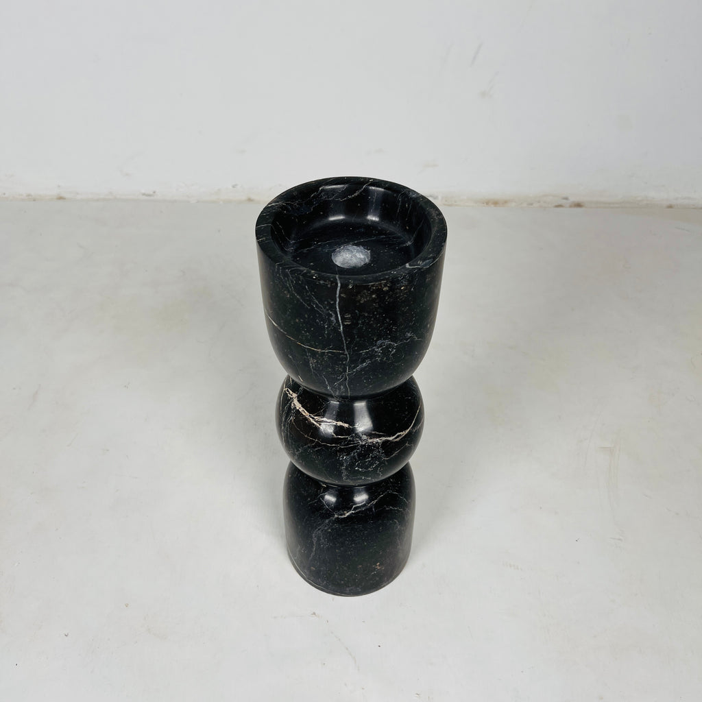 Ebon Shell Candle Stand