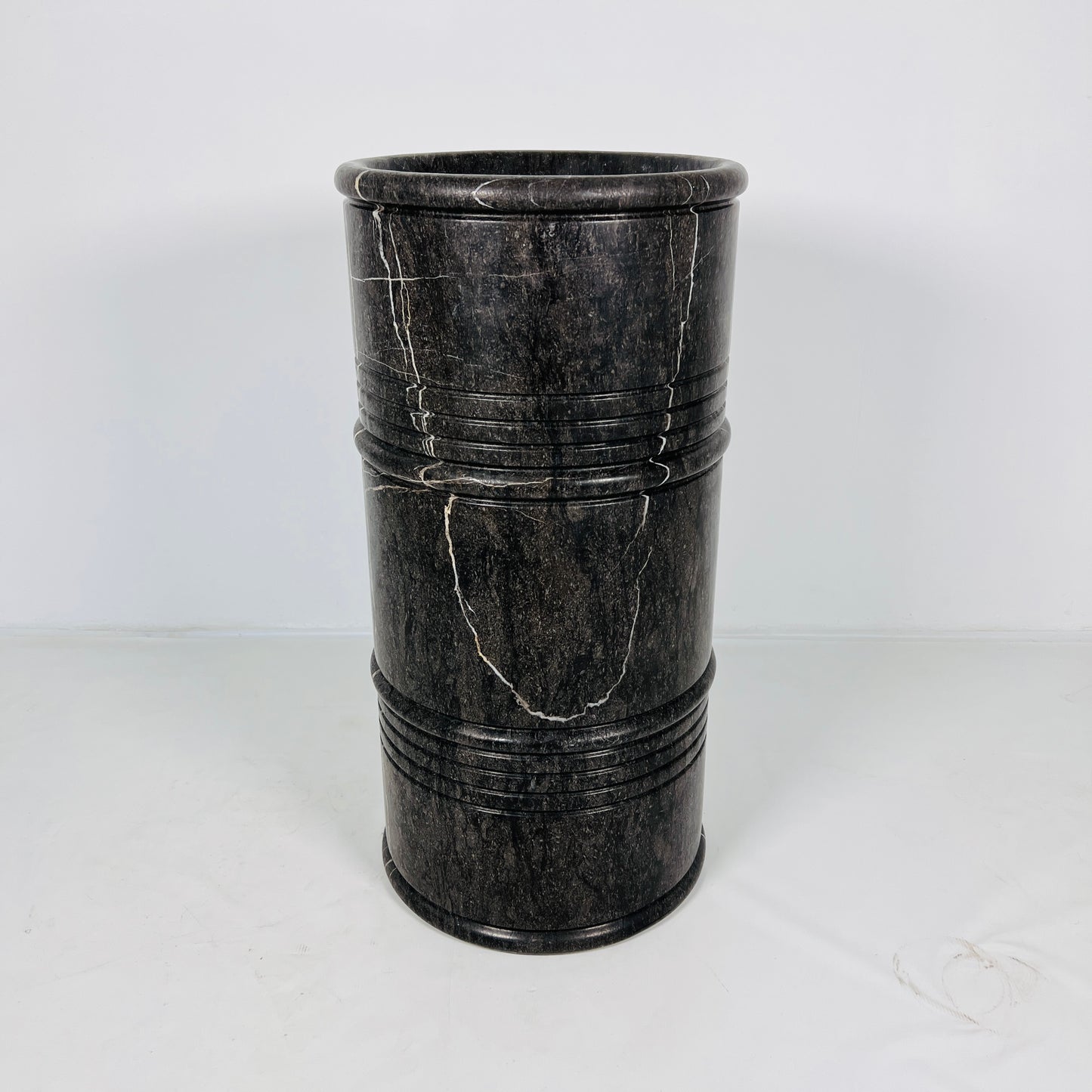 Barrel Sink - Black