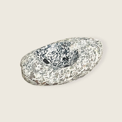 Grain Spotted Ash Tray - River Stone