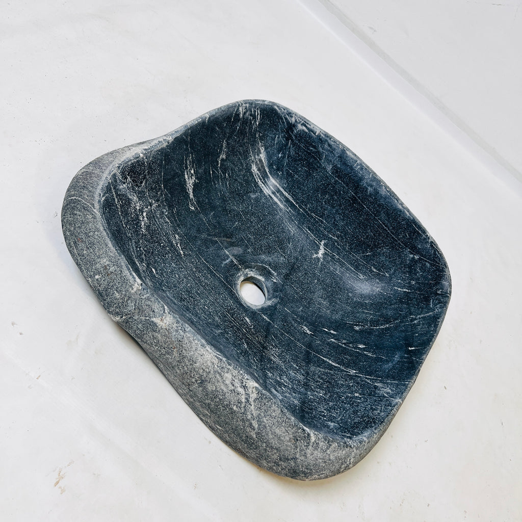 Rivea Onyx Riverstone Sink