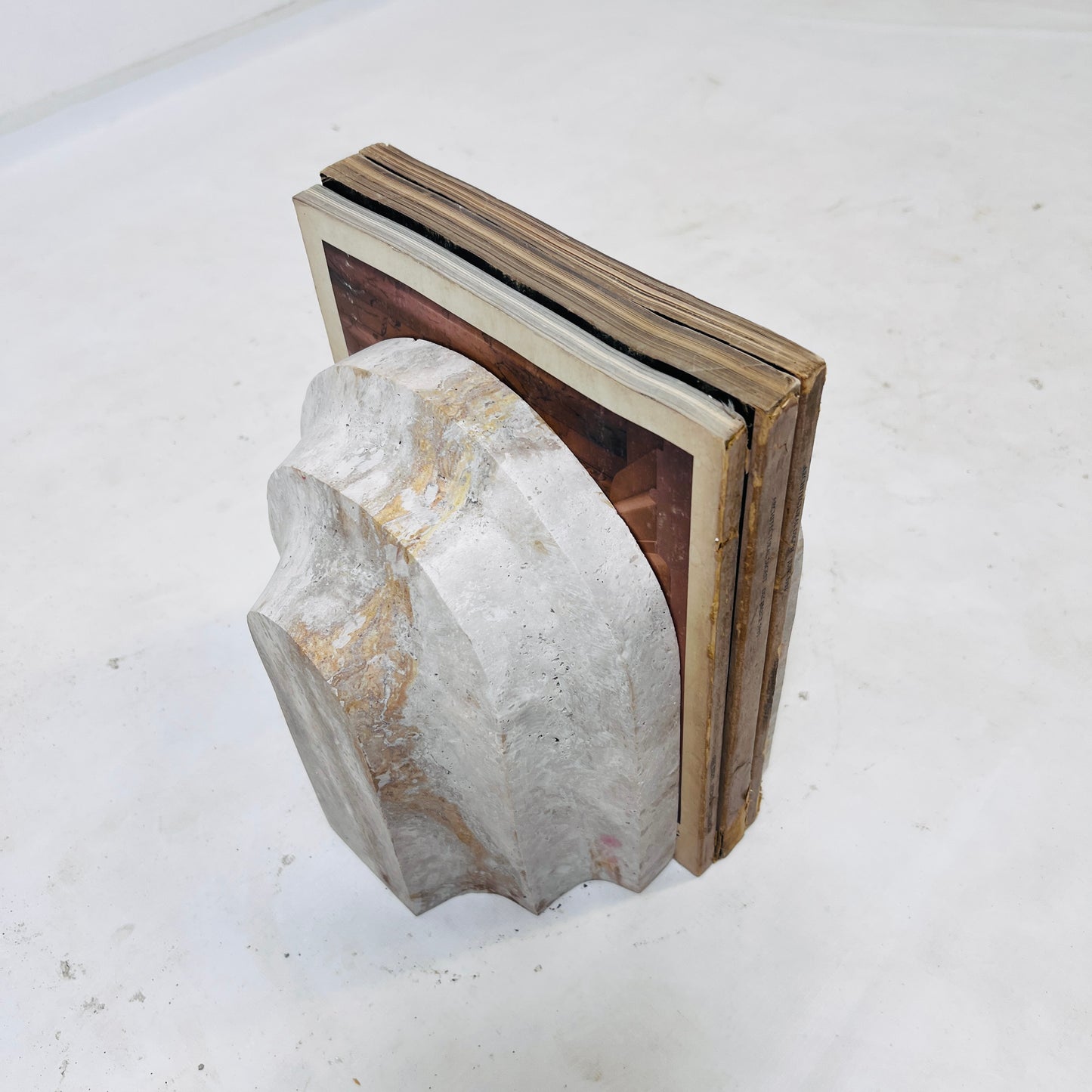Kharra Bookends