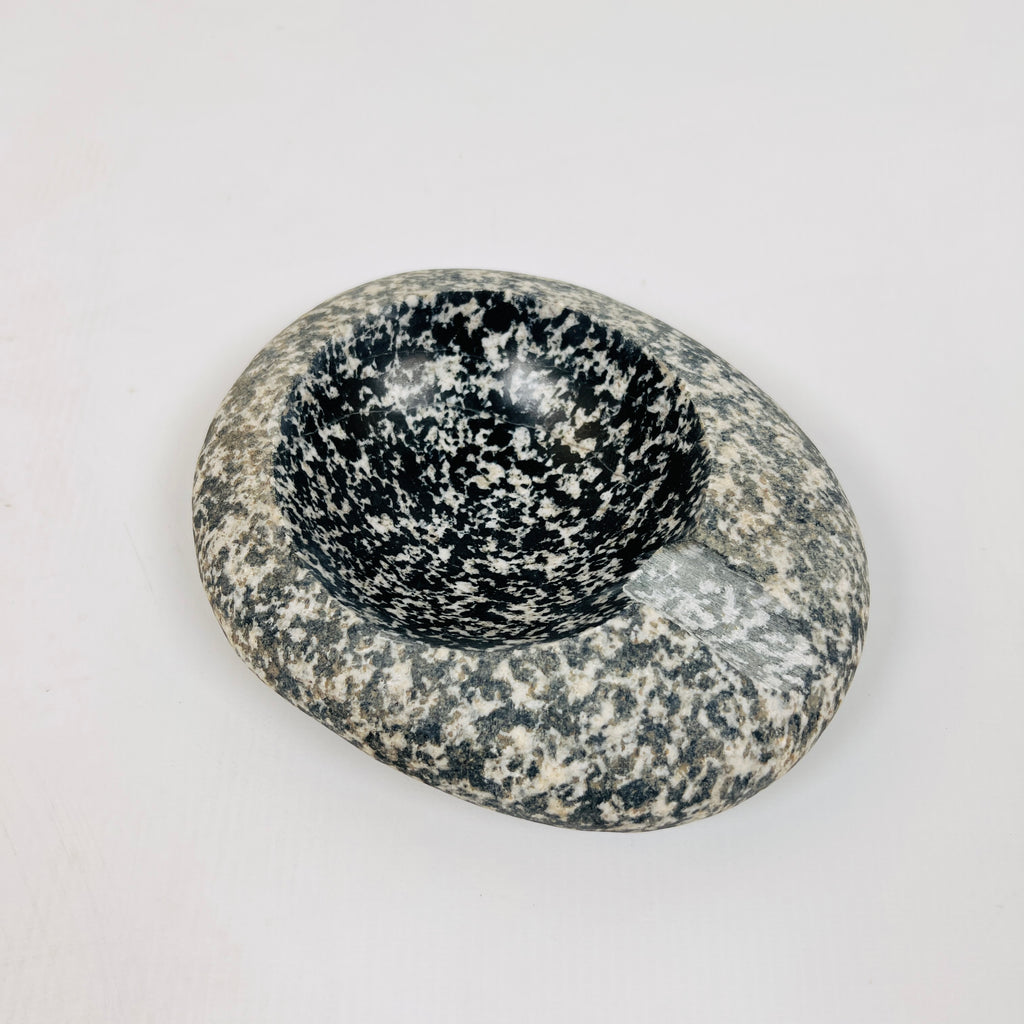 River Stone Black Splashed Ash Tray