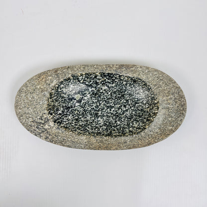 Pebble Spotted Soap Dish - Riverstone