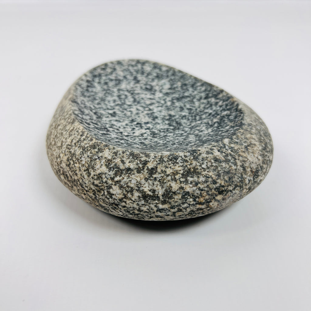 Riverstone Stone Black and White Spotted Soap Dish