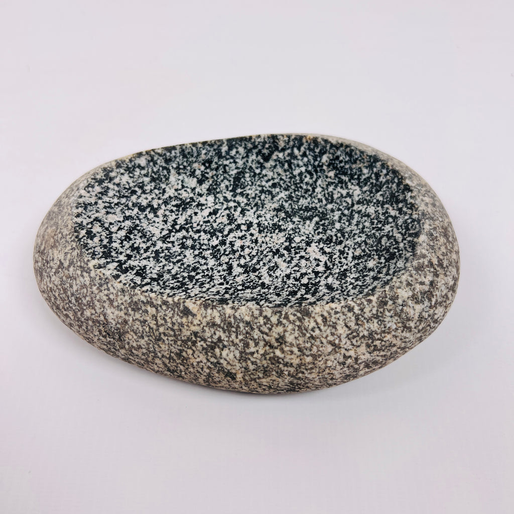 Riverstone Stone Black and White Spotted Soap Dish