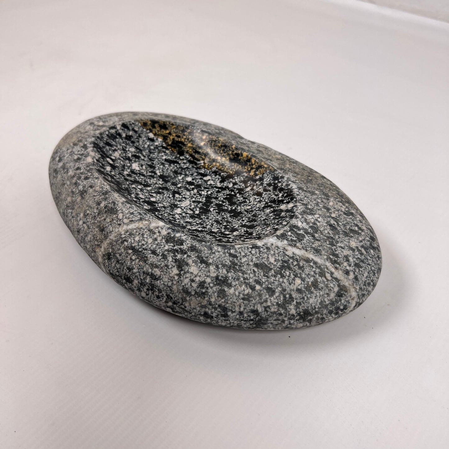 White lined Spotted Soap Dish - Riverstone