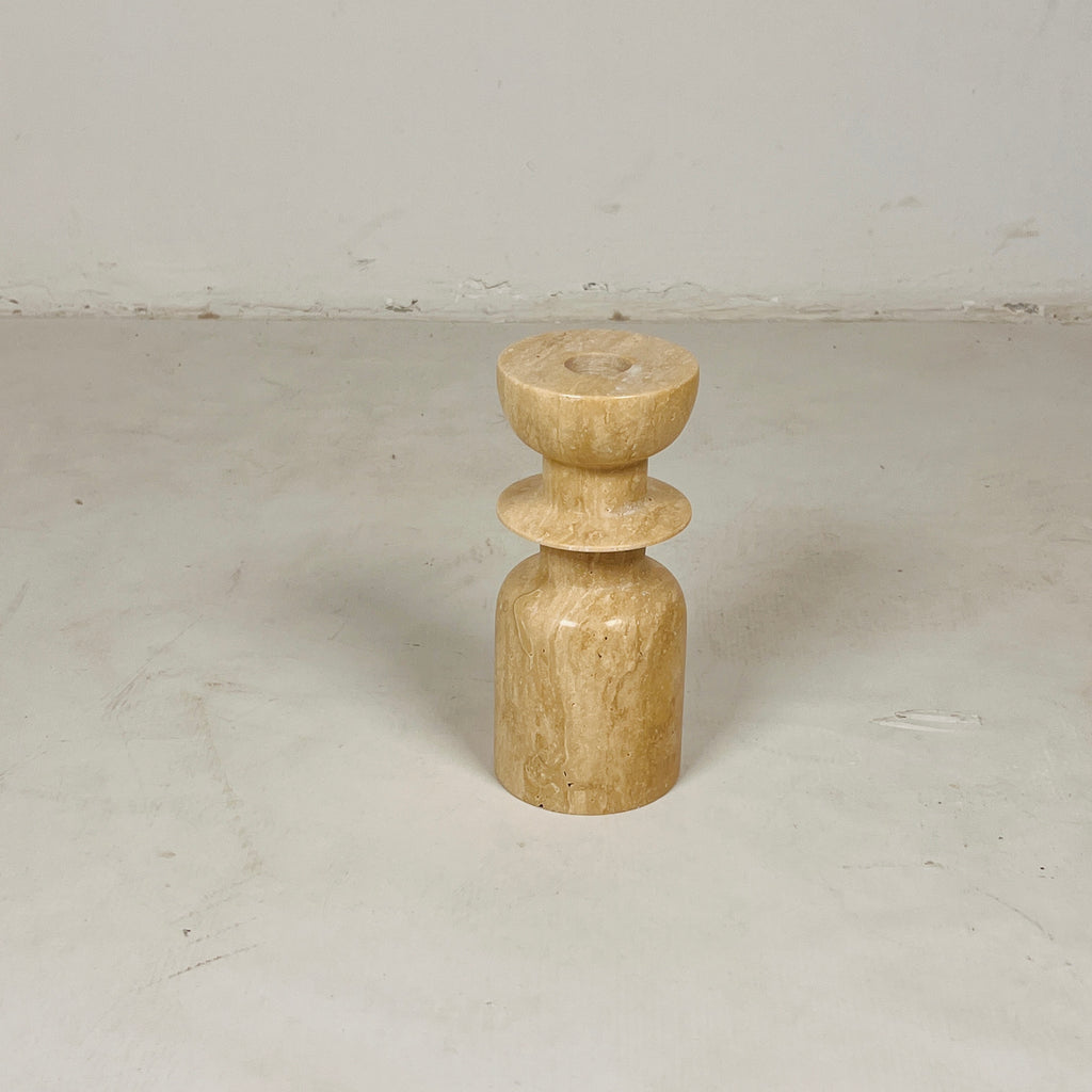 Eline Shell Candle Stand