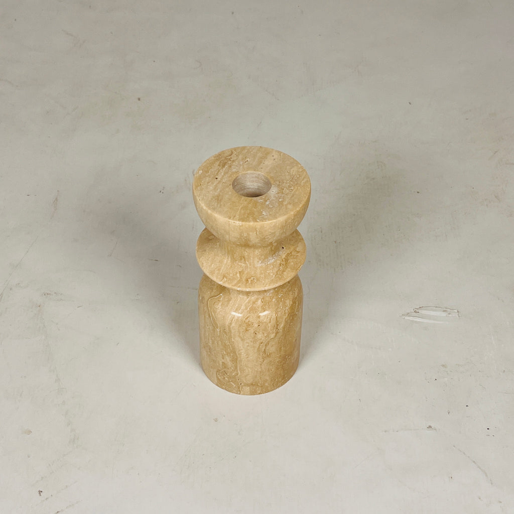 Eline Shell Candle Stand