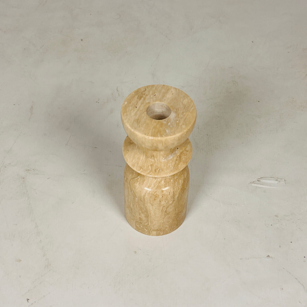 Eline Shell Candle Stand