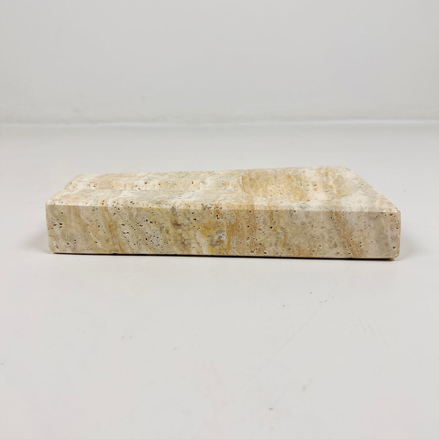 Minimal Marble Ash Tray - Travertine