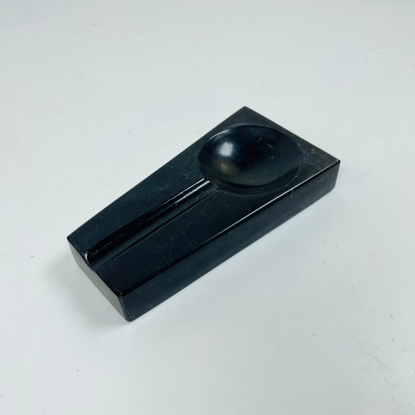 Minimal Marble Ash Tray - Black