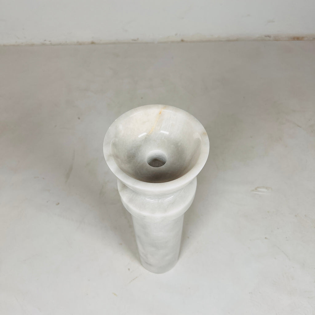 Eline flow Candle Stand