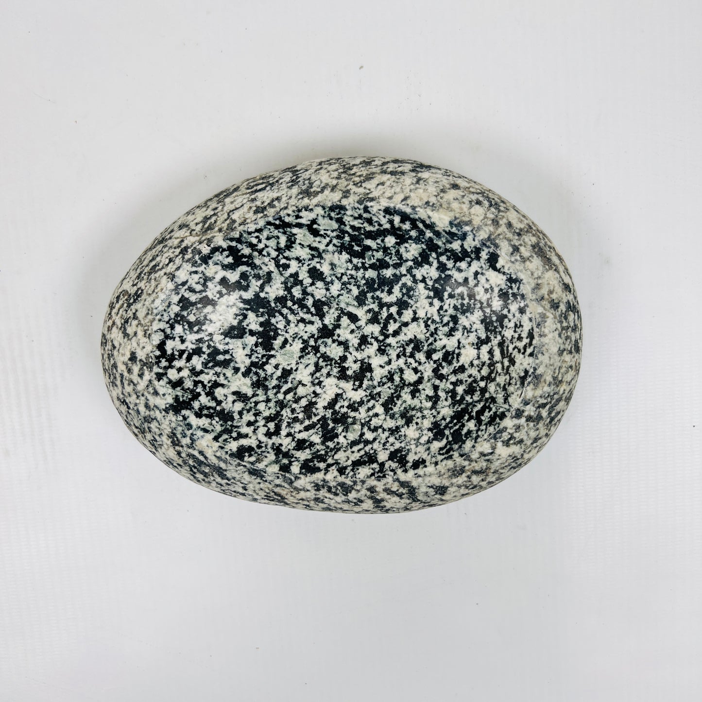 Tuxedo Spotted Soap Dish - Riverstone
