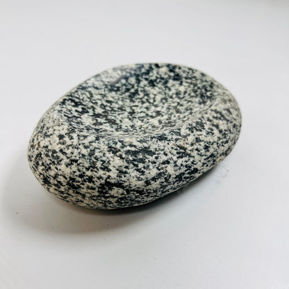 Tuxedo Spotted Soap Dish - Riverstone