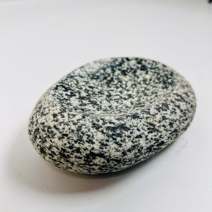 Tuxedo Spotted Soap Dish - Riverstone