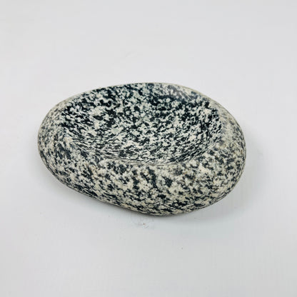 Tuxedo Spotted Soap Dish - Riverstone