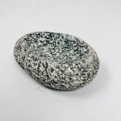 Tuxedo Spotted Soap Dish - Riverstone