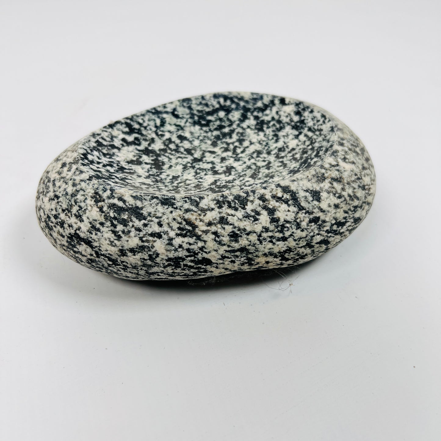 Tuxedo Spotted Soap Dish - Riverstone
