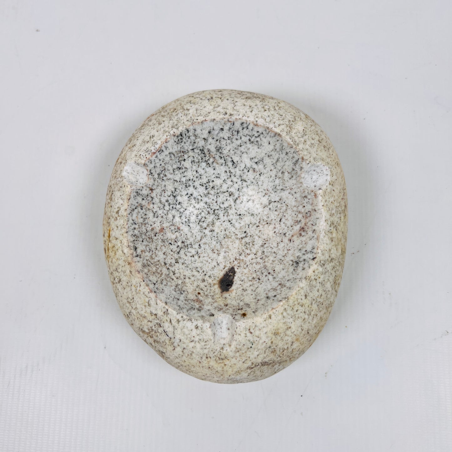 Spotted Eggshell Ash Tray -River Stone