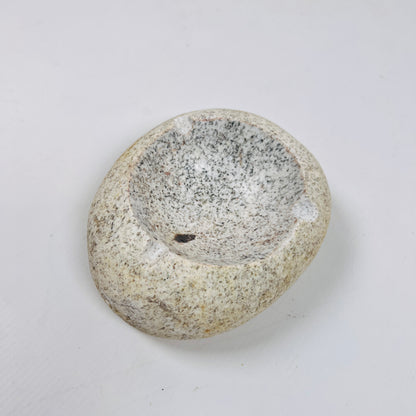 Spotted Eggshell Ash Tray -River Stone