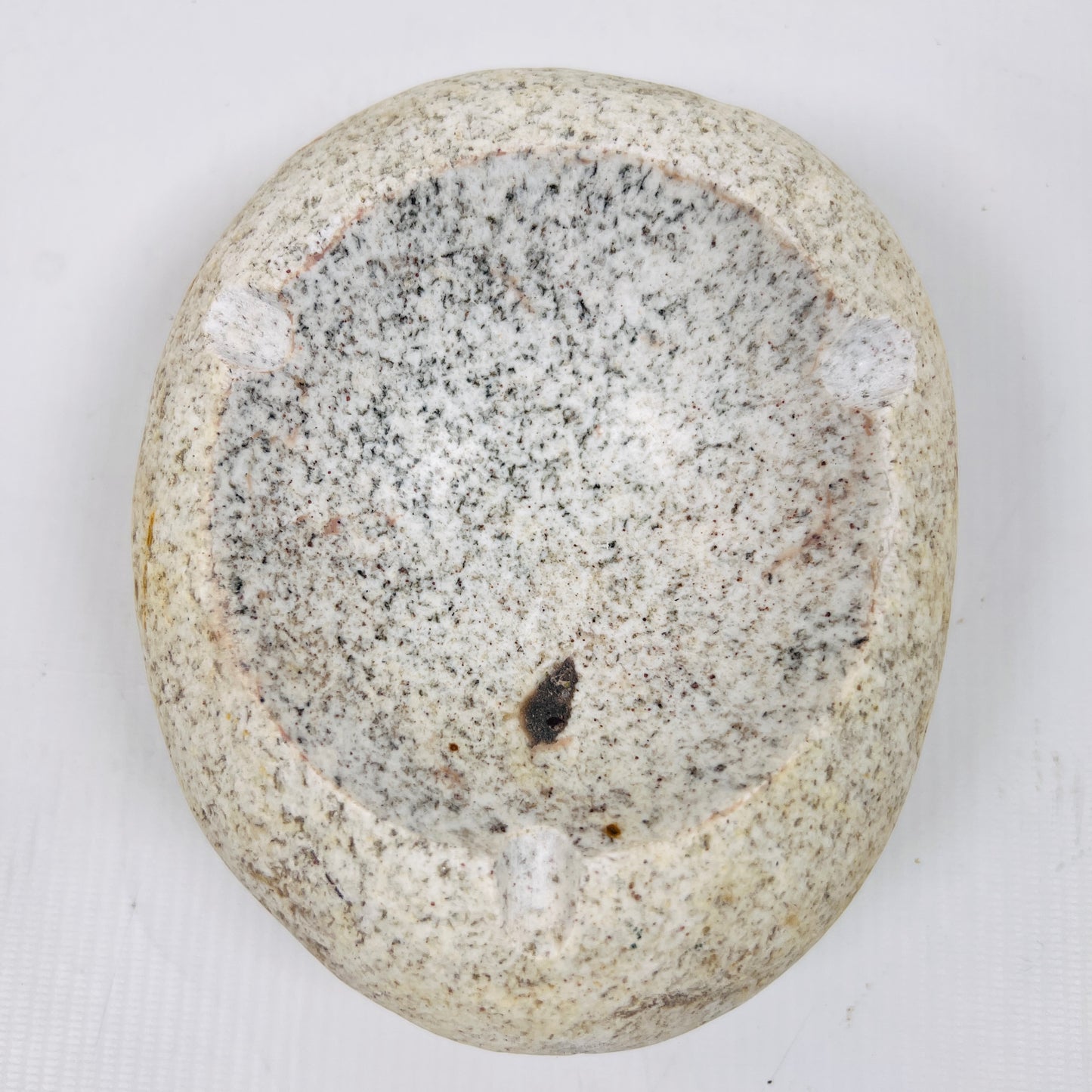 Spotted Eggshell Ash Tray -River Stone