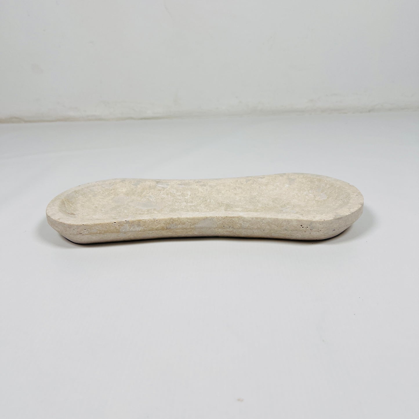 Light Beige Ridge Travertine Tray