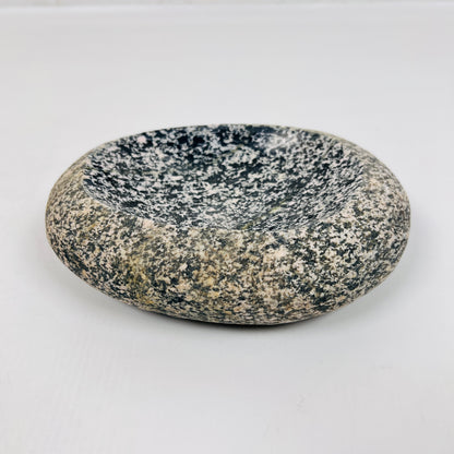 Salt Dotted Soap Dish - Riverstone