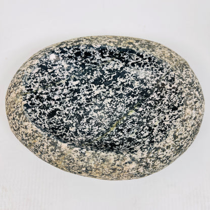 Salt Dotted Soap Dish - Riverstone
