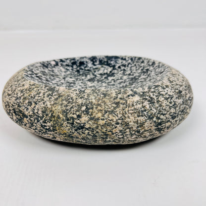 Salt Dotted Soap Dish - Riverstone