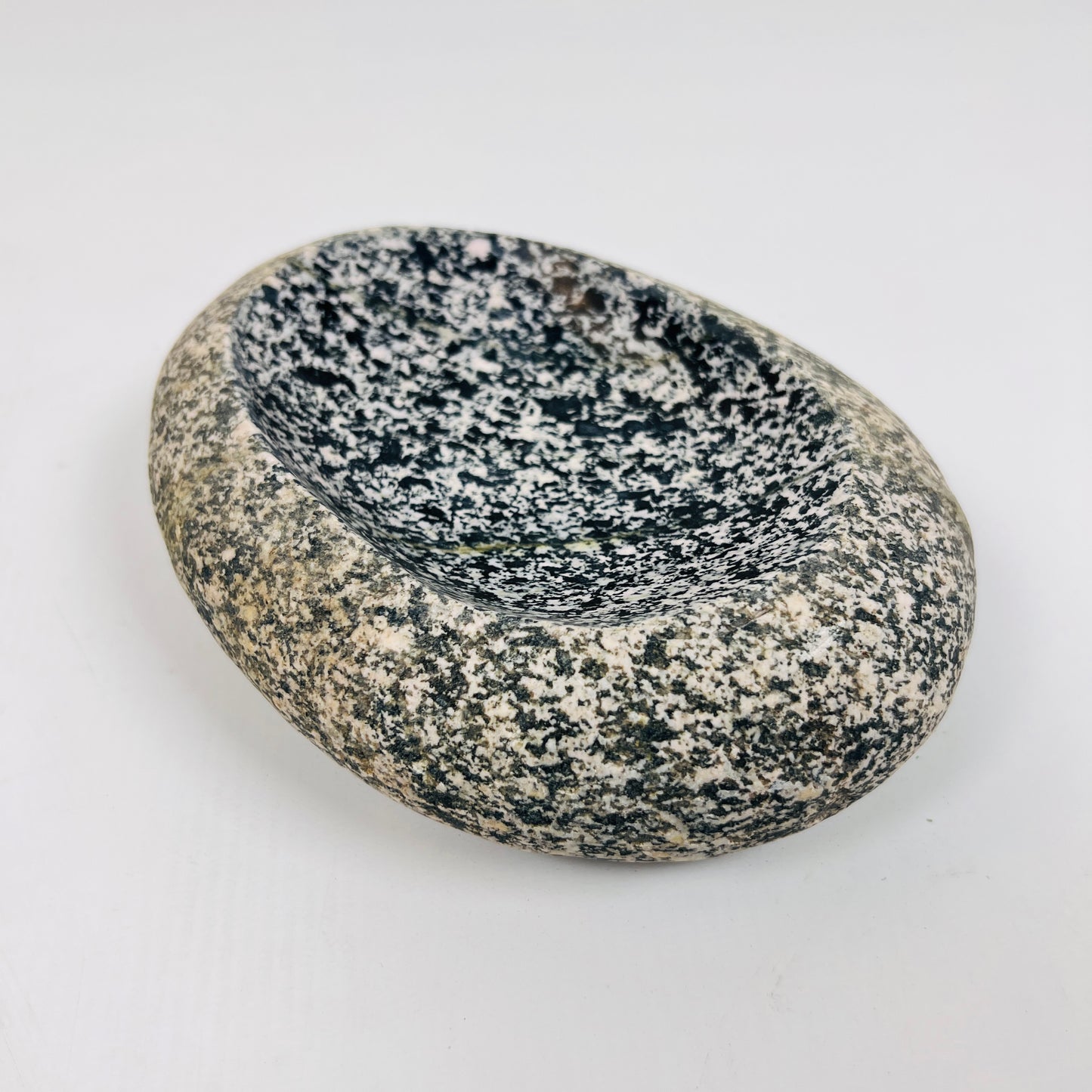 Salt Dotted Soap Dish - Riverstone
