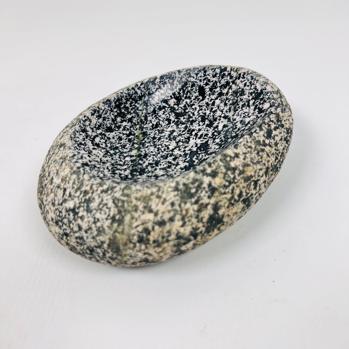 Salt Dotted Soap Dish - Riverstone