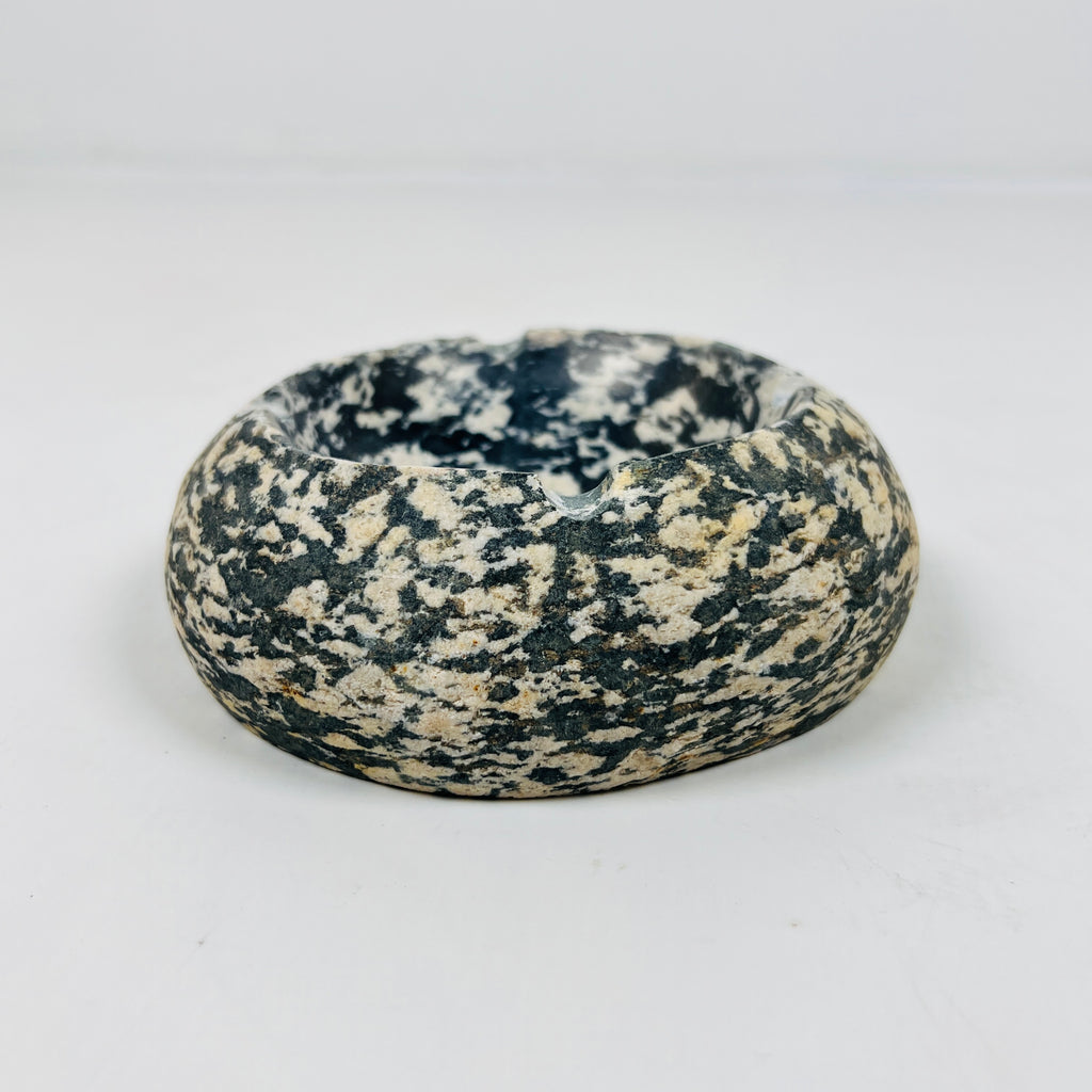 River Stone Black And White Specked Ash Tray