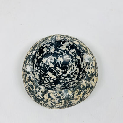 Black & White Specked Ash Tray - Riverstone
