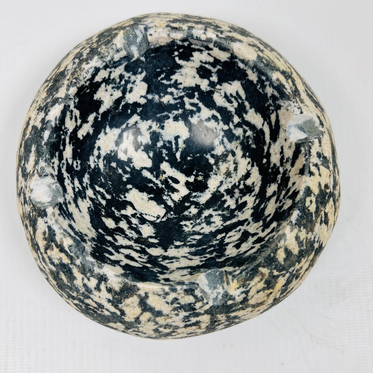 Black & White Specked Ash Tray - Riverstone