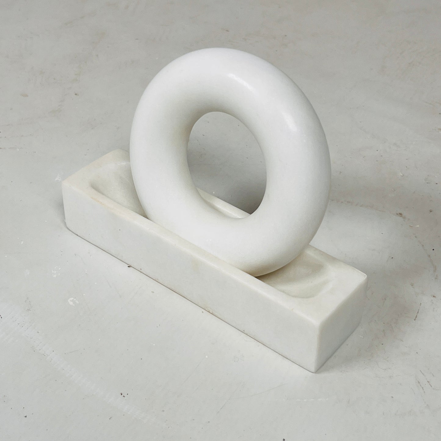 Standing Halo Mortar & Pestle