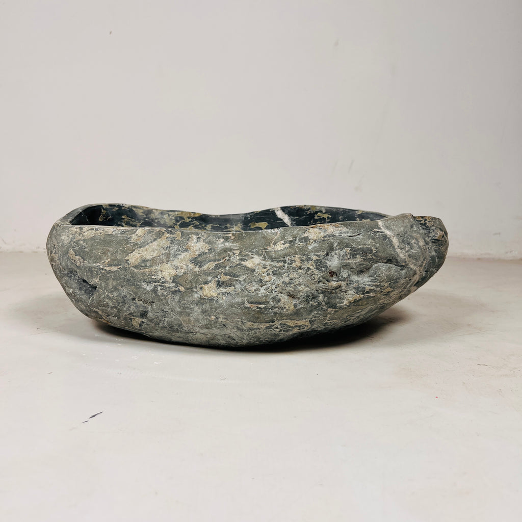 Nimbus Edge Riverstone Sink