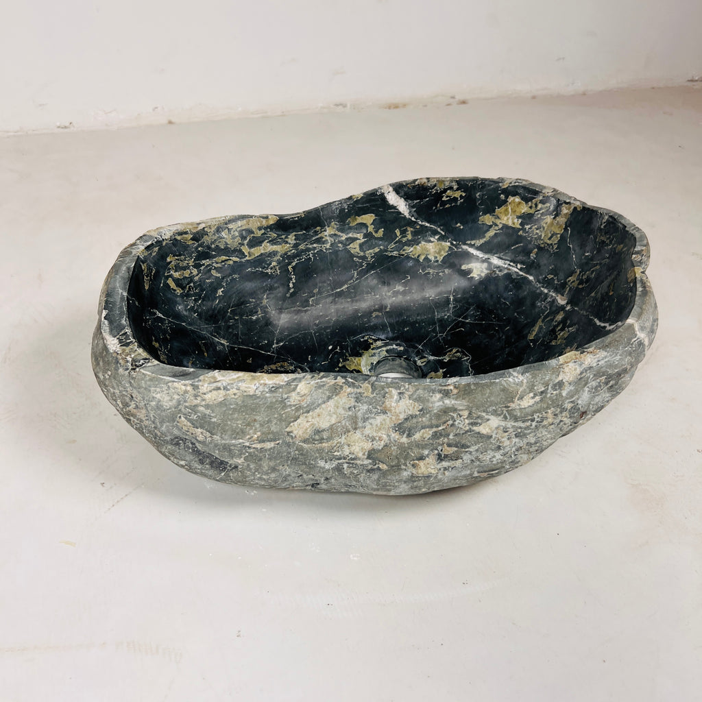 Nimbus Edge Riverstone Sink