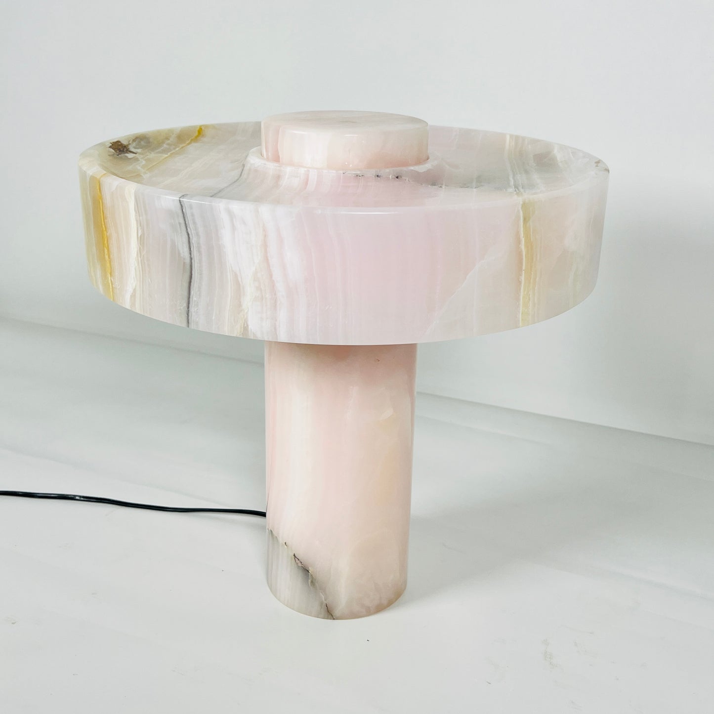 Halo Table Lamp - Onyx