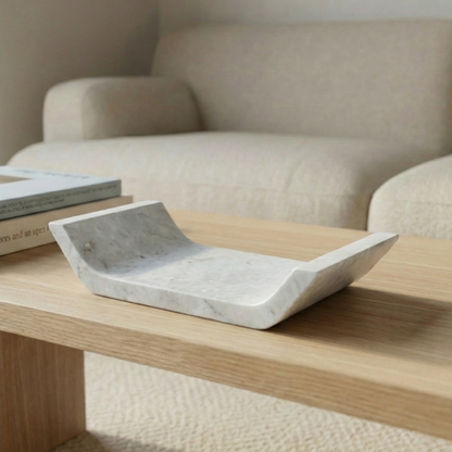 Curved Tray