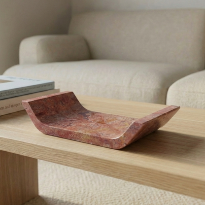 Curved Tray
