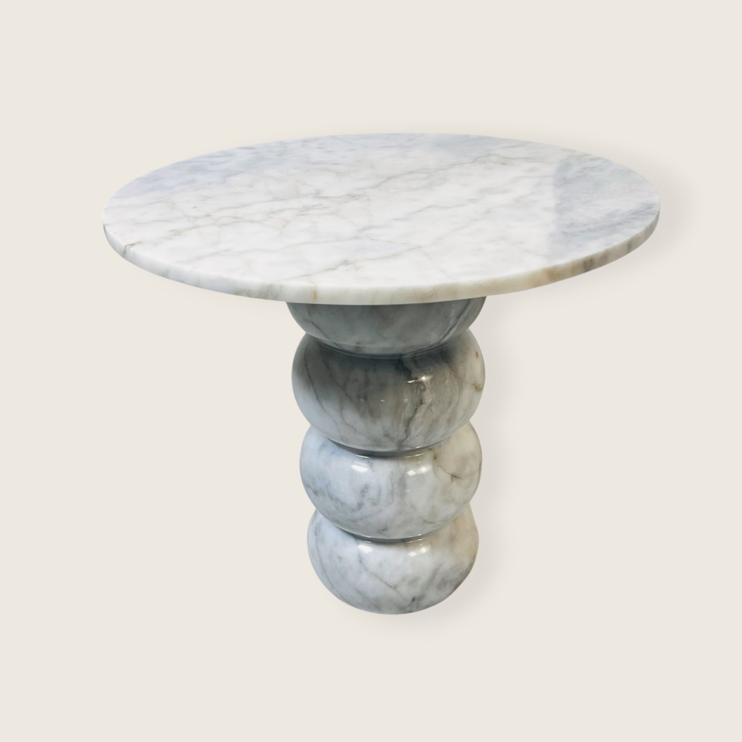 Driftstone Round Table - Gray