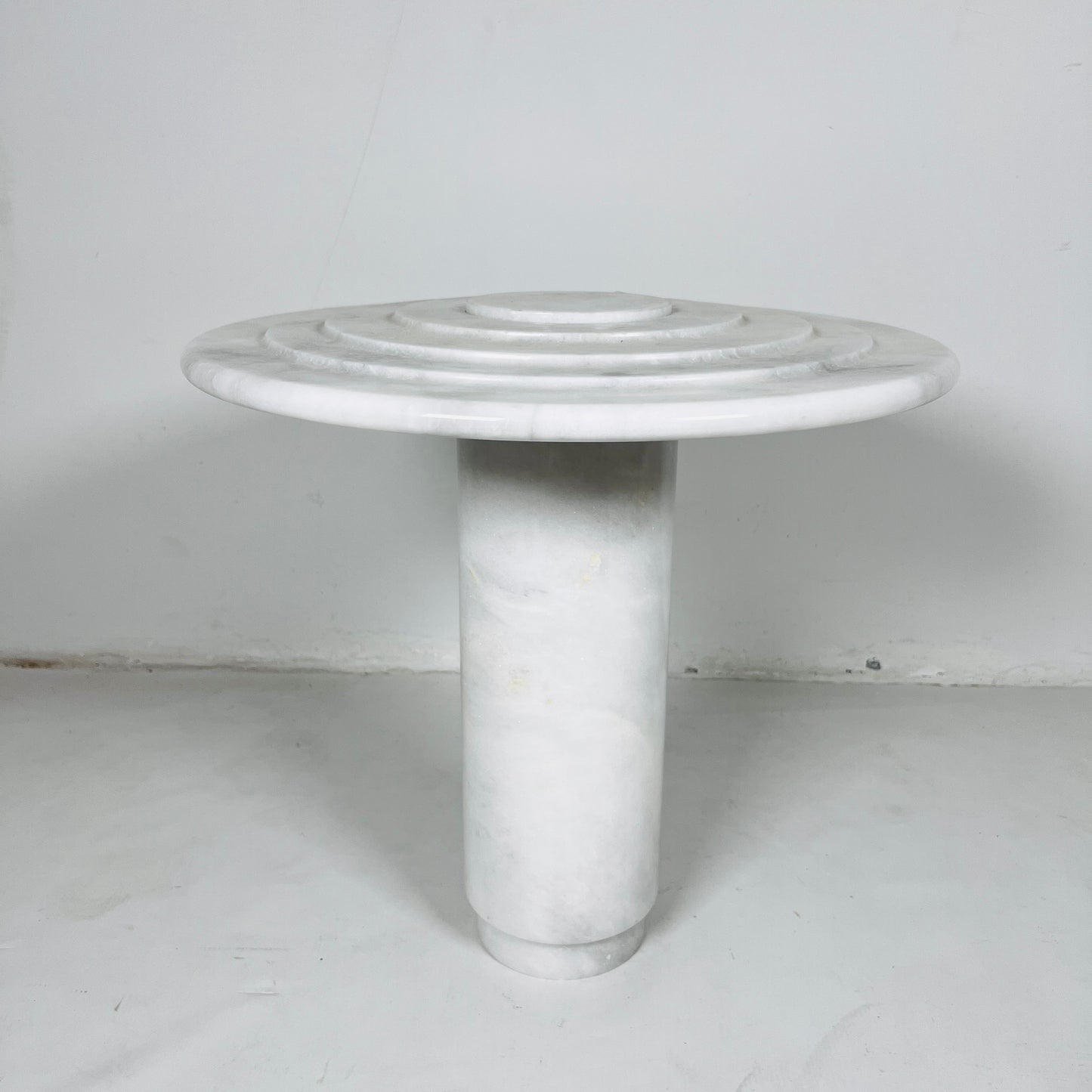 Concentric Table Lamp - Gray