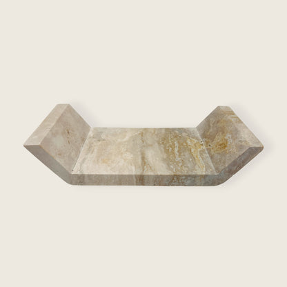 Curved Tray