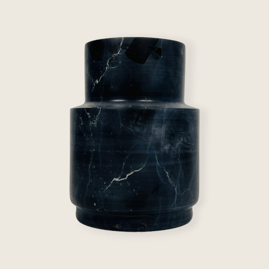 Black With White Veins Vase(Small)