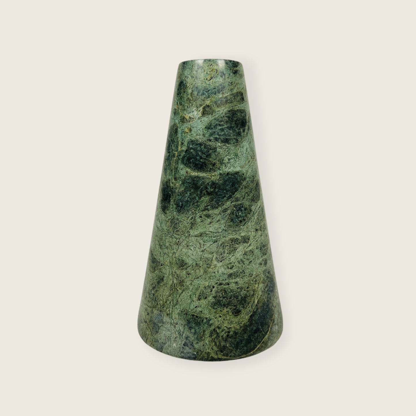 Essence Vase